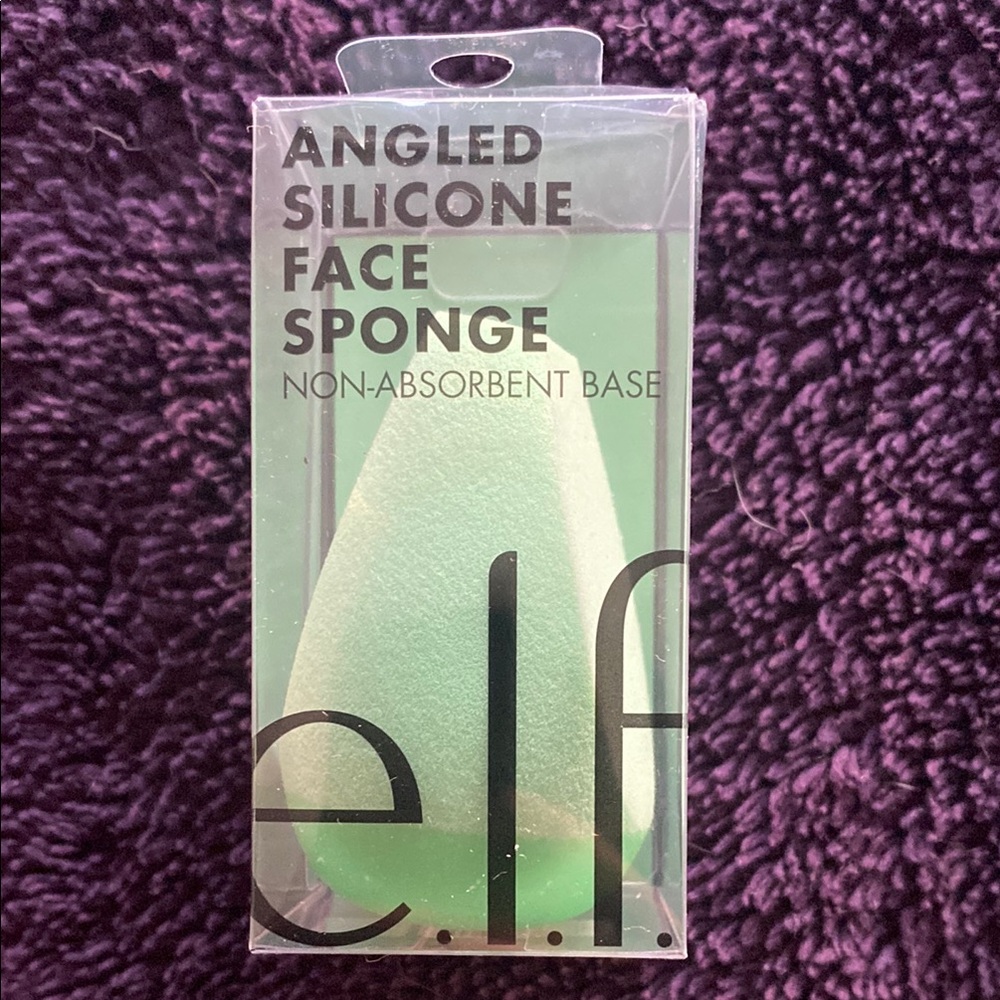 ELF Angled Silicone Face Sponge in Mint Green